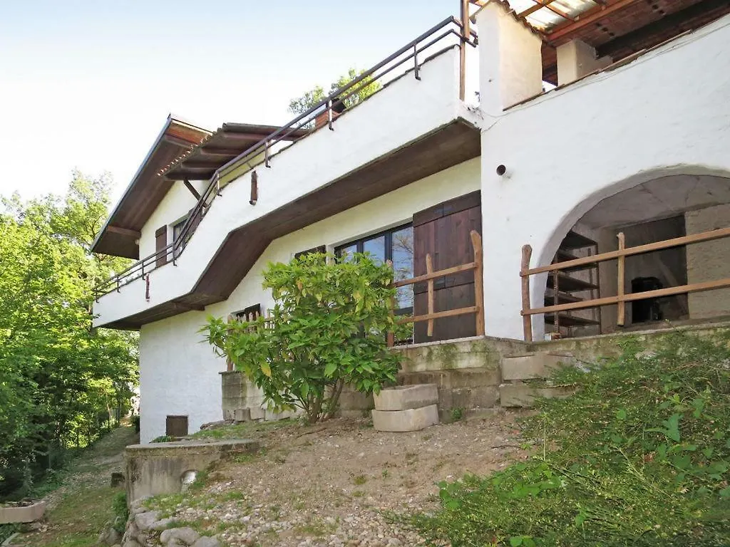 Holiday home Casa Nel Bosco Villa Reno Di Leggiuno Italy