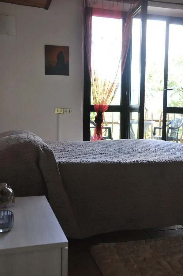 Holiday home Casa Nel Bosco Villa Reno Di Leggiuno Italy